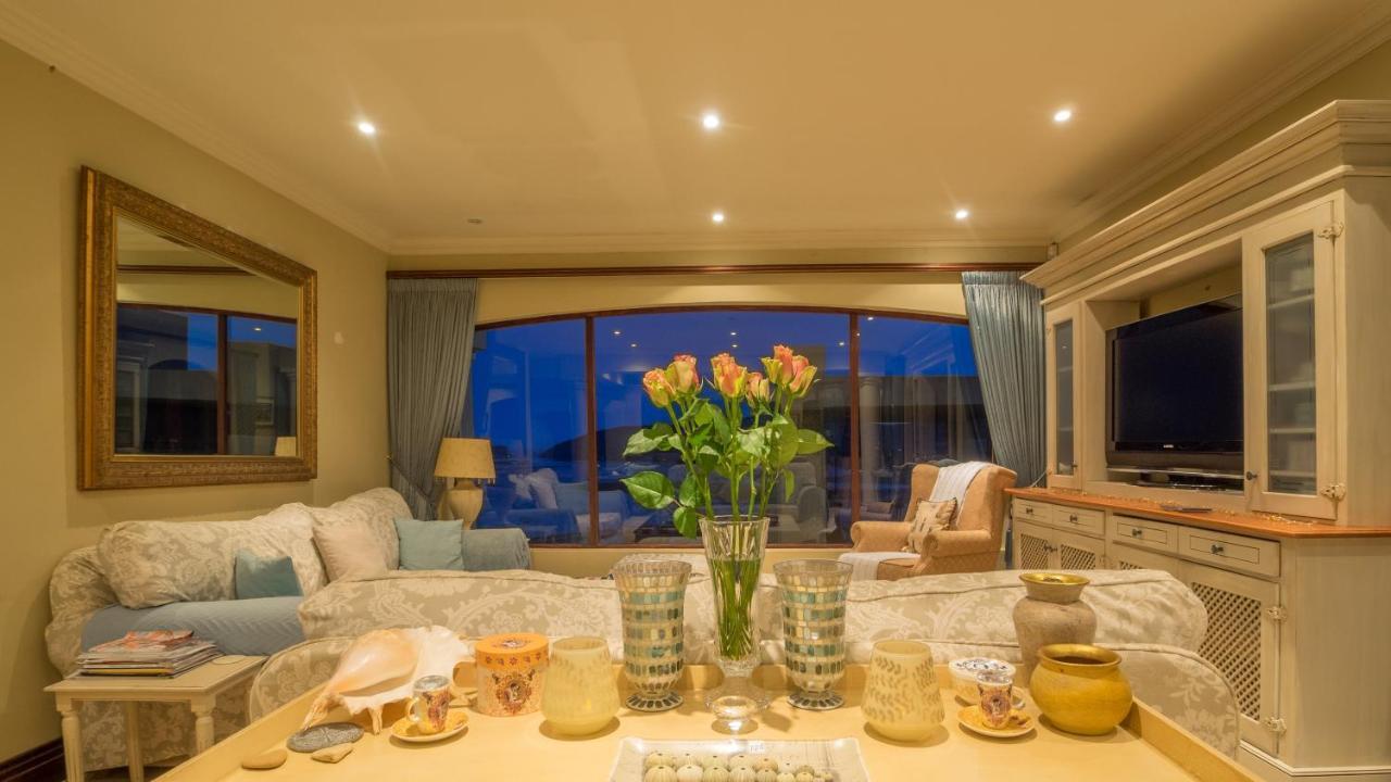Villa Paradisa Guest House Knysna Buitenkant foto